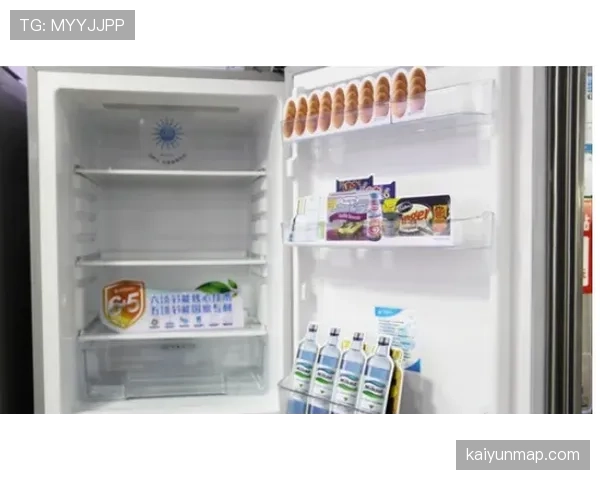 张楠家的冰箱里居然塞满了能量胶，连饮料都没地儿放